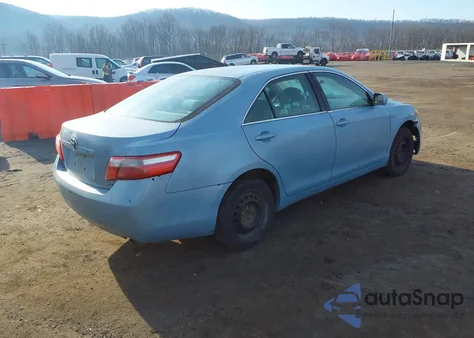 2007 Toyota Camry Le z USA, uszkodzony, nr VIN 4T1BE46K47U553565